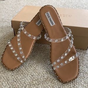 size 9 steve madden clear stone sandals